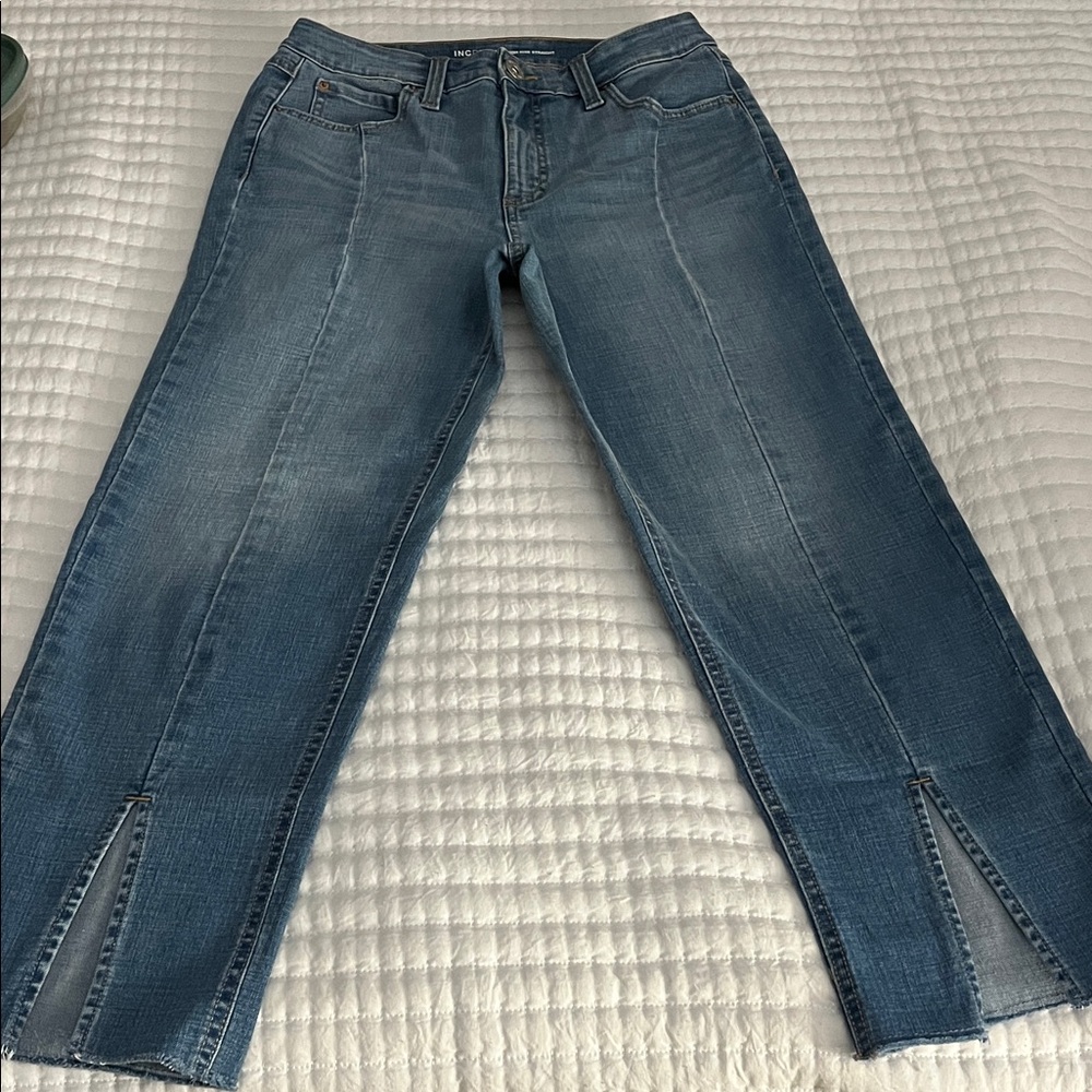 Women’s INC High Rise Straight Jean